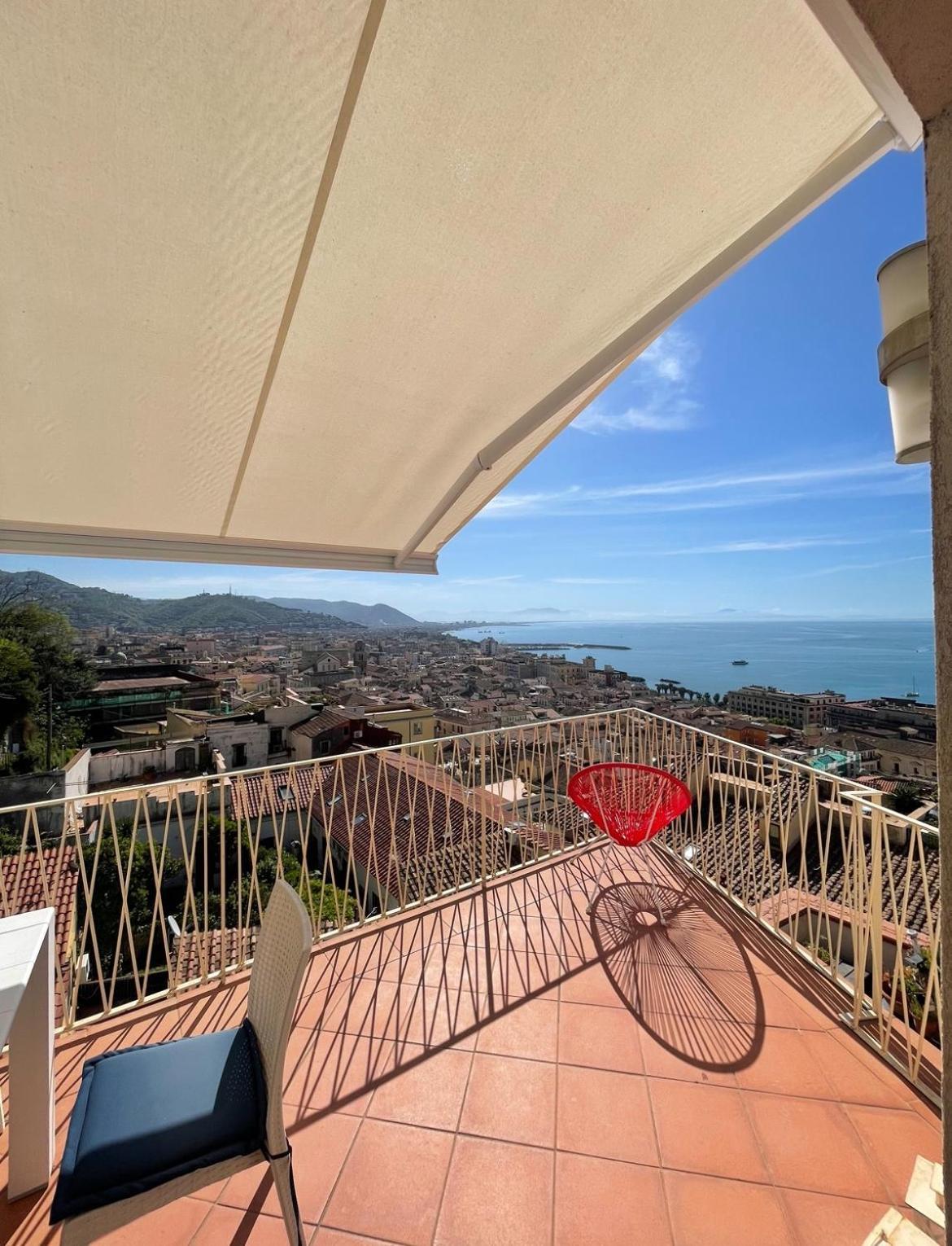 Ti Racconto Il Mare Apartment ซาแลร์โน ภายนอก รูปภาพ